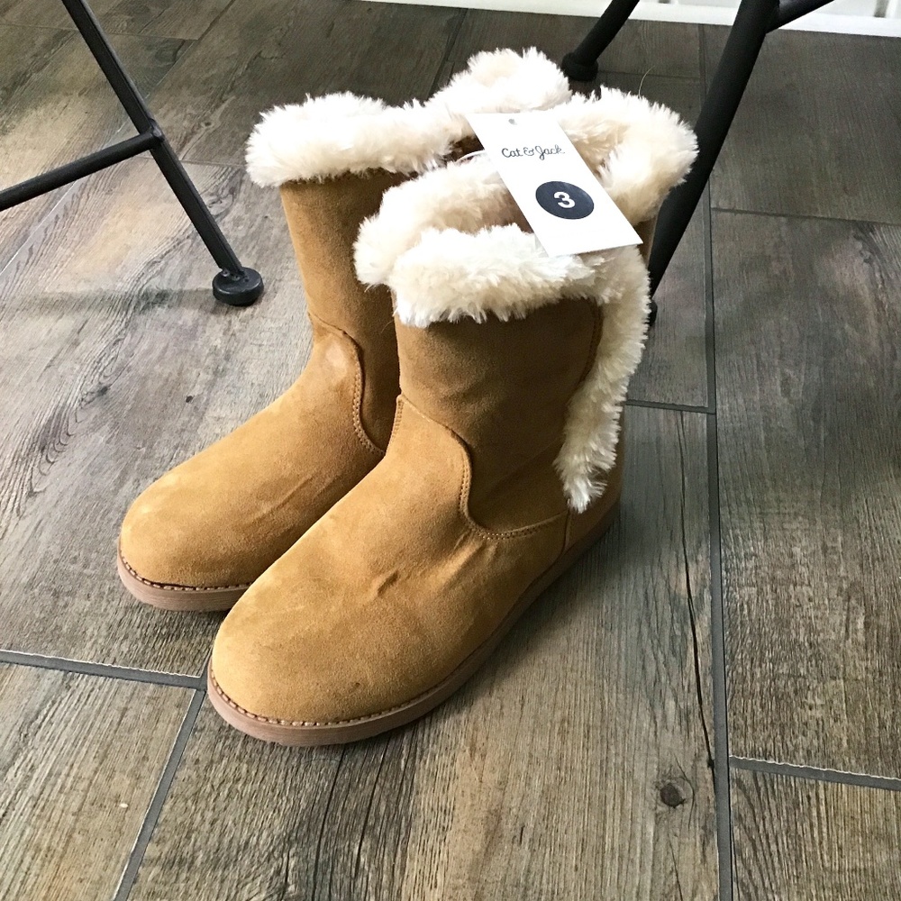 Girls Size 3, Cat & Jack boots